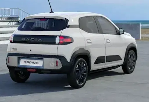 Neu Dacia Spring Extreme 75 kW (102 PS) 2026 Kaolinweiß Kleinwagen