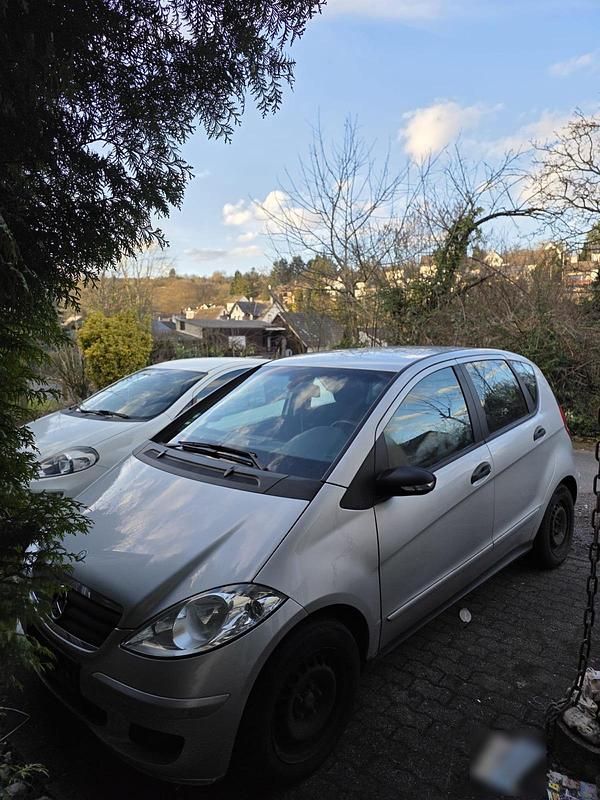 Gebraucht Mercedes A150 95 PS (69 kW) 2007 Silber Kleinwagen