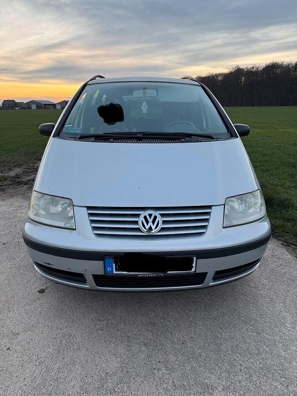 Silber Gebraucht 2003 VW Sharan Van / Kleinbus | 1.599 € (Guter Preis) - Bild 1/4