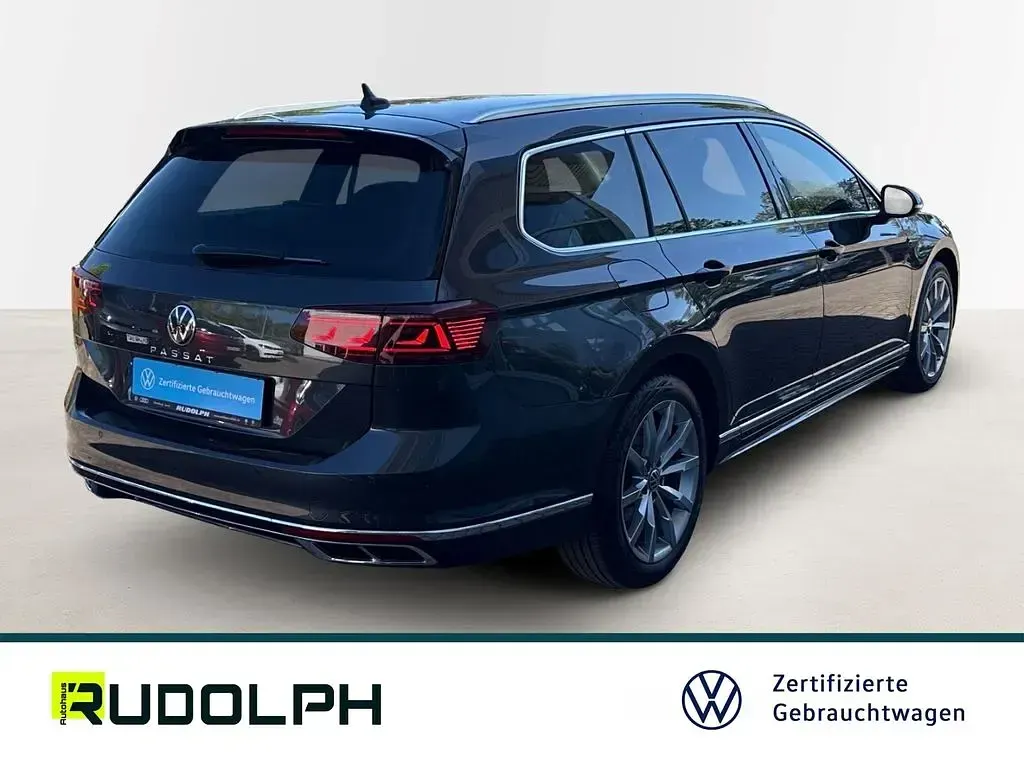 Używany VW Passat Elegance 190 KM (139 kW) 2023 Szary Kombi