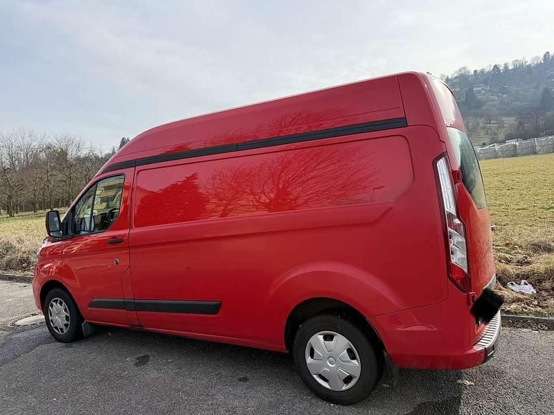 Gebraucht Ford Transit Custom Trend 131 PS (96 kW) 2020 Racerot Van / Kleinbus