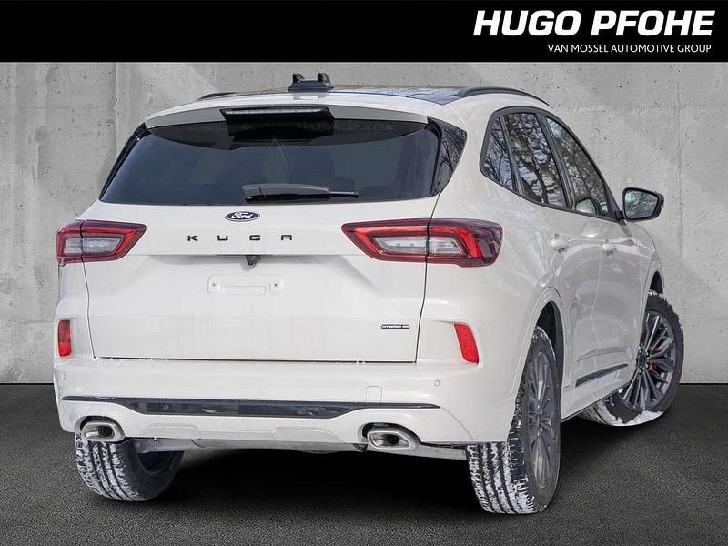 Neu Ford Kuga 182 PS (133 kW) 2026 Metropolis white SUV