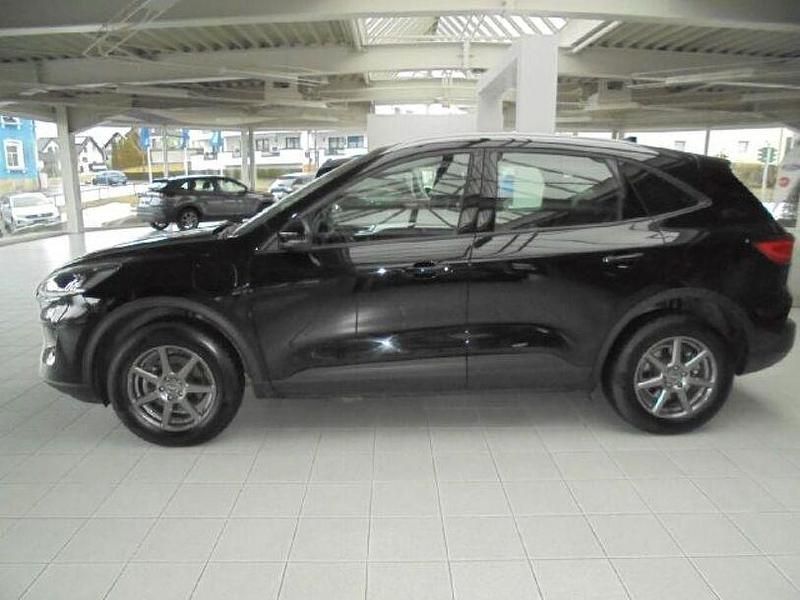 Gebraucht Ford Kuga Cool & Connect 224 PS (164 kW) 2022 Obsidianschwarz metallic SUV