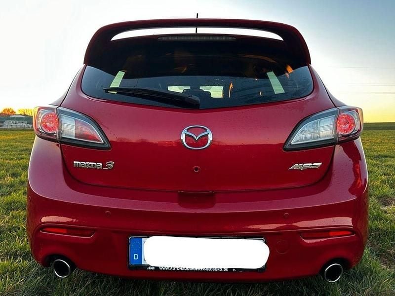 Gebraucht Mazda 3 260 PS (191 kW) 2010 Rot Limousine