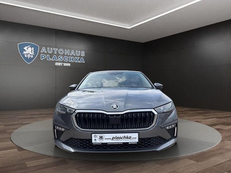 Gebraucht Skoda Scala Selection 116 PS (85 kW) 2024 Graphitegrau metallic Kleinwagen