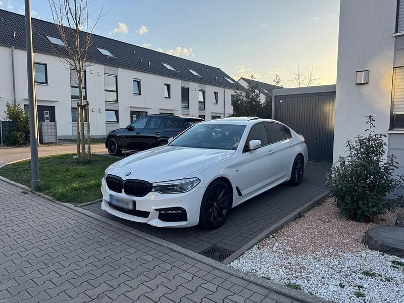 Gebraucht BMW 540 M Sport 320 PS (235 kW) 2017 Weiß Limousine