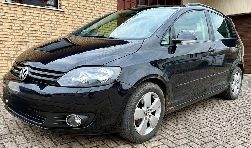 Gebraucht VW Golf Plus Cross 122 PS (89 kW) 2009 Schwarz Van / Kleinbus