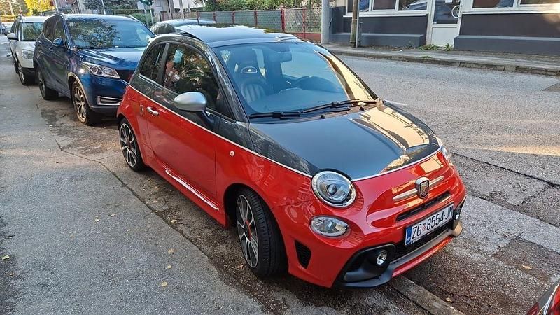 Rot Gebraucht 2018 Abarth 595 Turismo Kleinwagen | 22.900 € (Teuer) - Bild 1/4