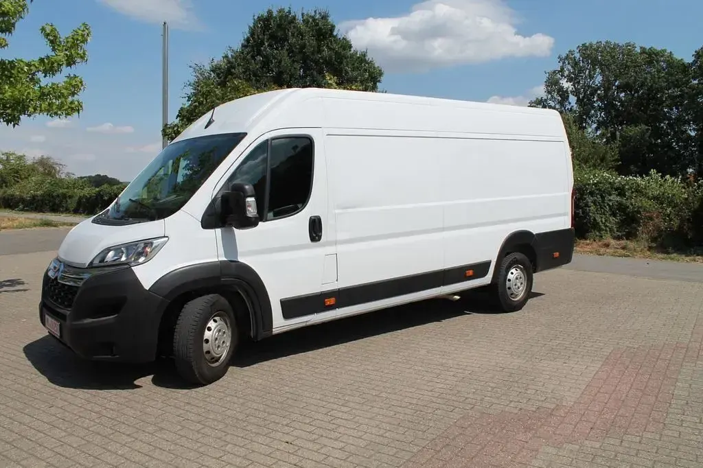 Gebraucht Citroën Jumper 165 PS (121 kW) 2022 Weiß Van / Kleinbus