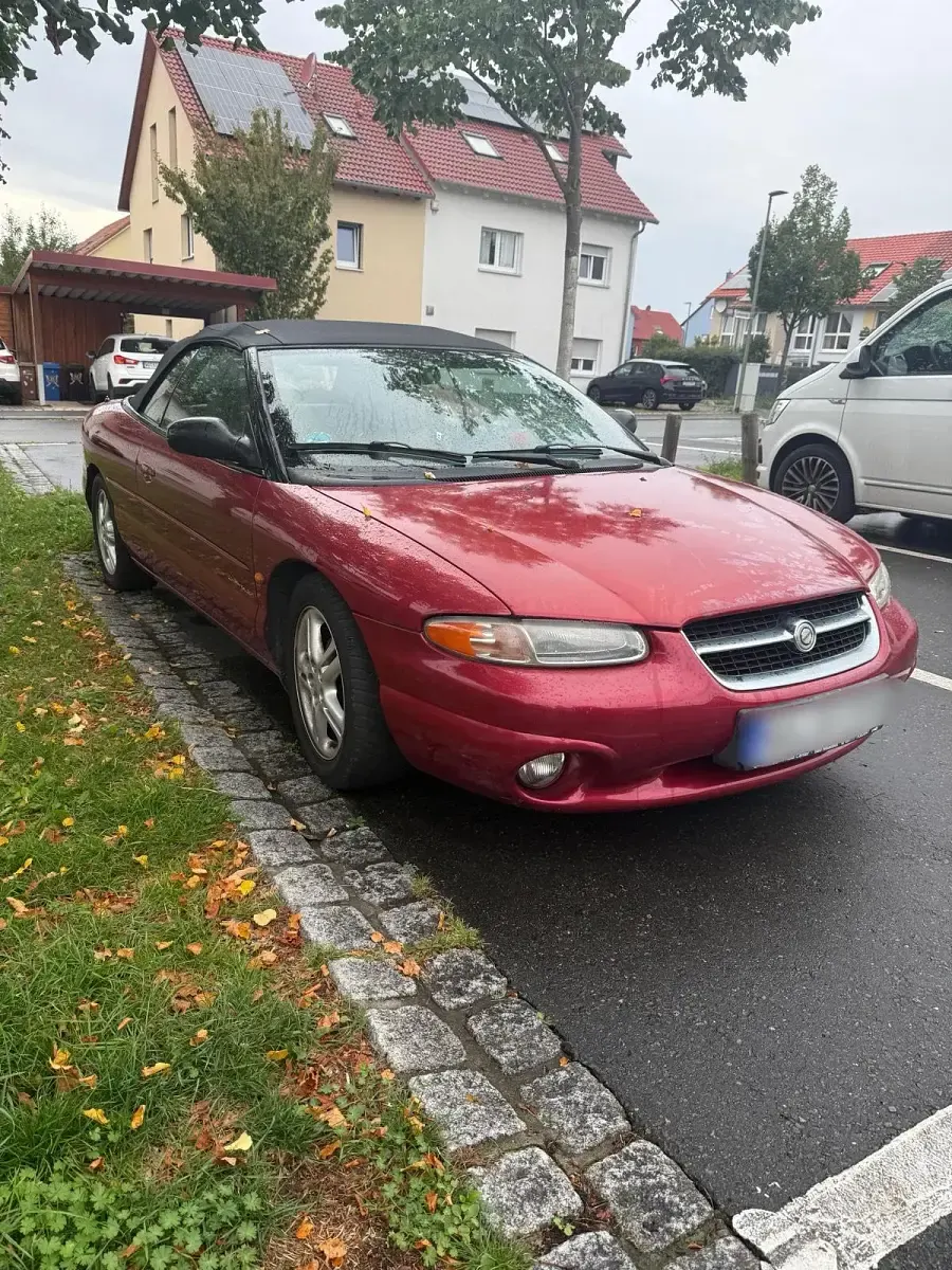 Gebraucht Chrysler Stratus 163 PS (119 kW) 1998 Rot Cabrio