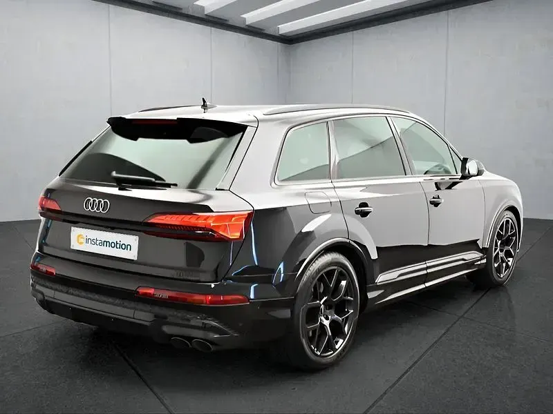 Gebraucht Audi SQ7 507 PS (372 kW) 2025 Schwarz SUV