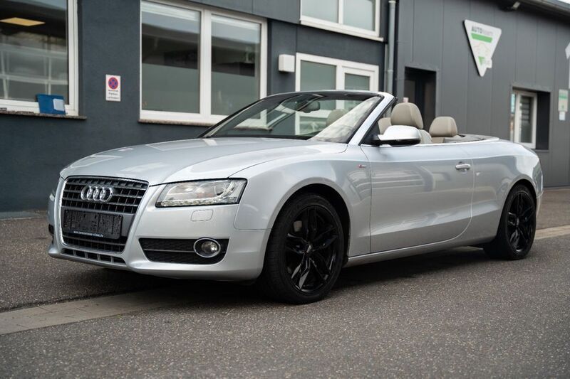 Silber Gebraucht 2009 Audi A5 Cabriolet Performance Cabrio | 11.990 € (Etwas zu teuer) - Bild 1/4