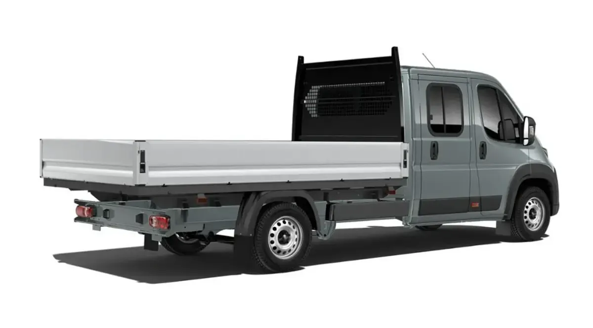 Neu Opel Movano 140 PS (102 kW) 2026 Thunder grau Van