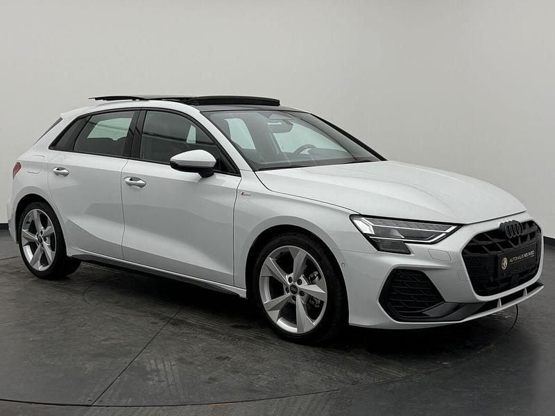 Gebraucht Audi A3 S-Line 150 PS (110 kW) 2025 Weiß Limousine