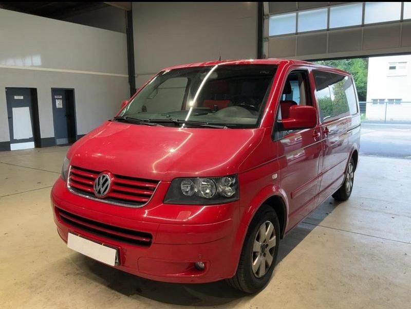 Rot Gebraucht 2004 VW T5 Comfortline Van | 8.900 € (Superpreis) - Bild 1/4