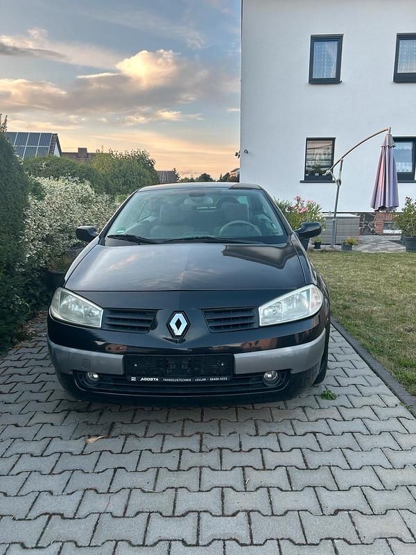 Schwarz Gebraucht 2005 Renault Mégane Cabriolet Cabrio | 599 € (Superpreis) - Bild 1/4