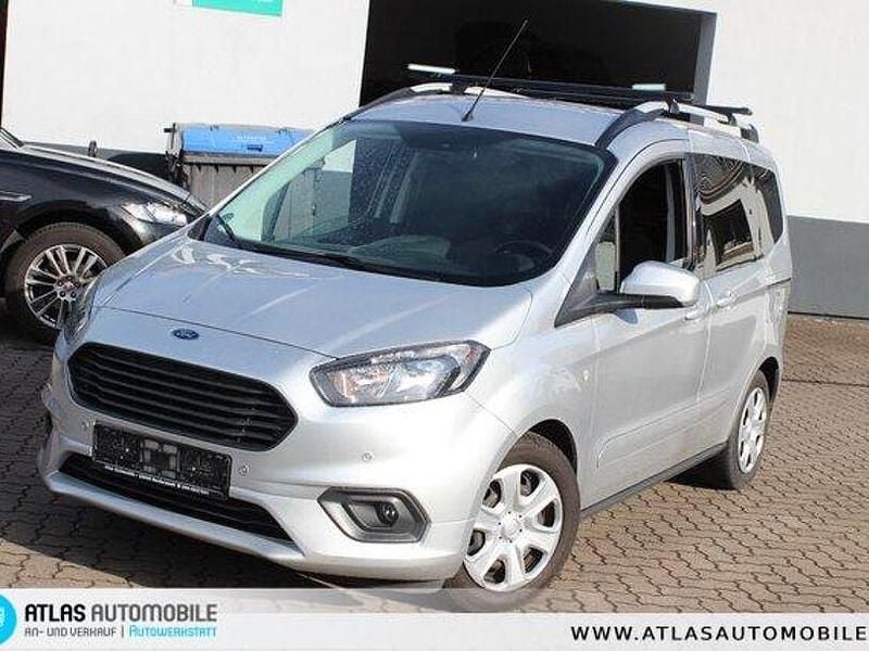 Silber Gebraucht 2020 Ford Tourneo Courier Trend Van / Kleinbus | 13.990 € (Fairer Preis) - Bild 1/4