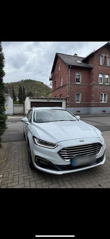 Weiß Gebraucht 2020 Ford Mondeo Kombi | 11.500 € (Superpreis) - Bild 1/4