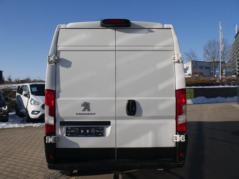 Gebraucht Fiat Ducato 130 PS (95 kW) 2019 Weiß Van