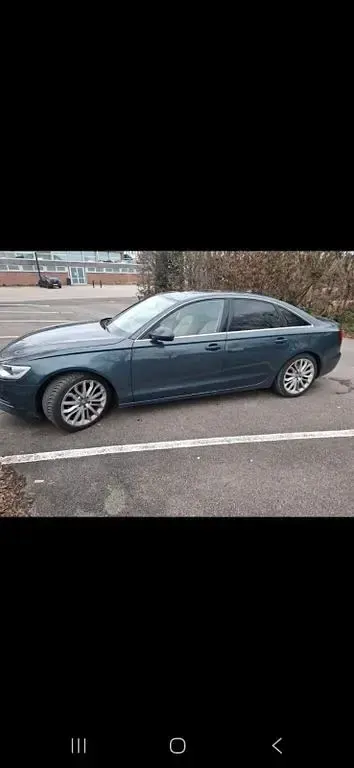 Gebraucht Audi A6 177 PS (130 kW) 2013 Blau Limousine