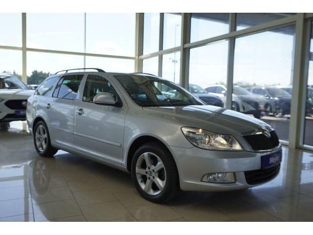 Gebraucht 2013 Skoda Octavia Kombi | 7.410 € - Bild 1/4
