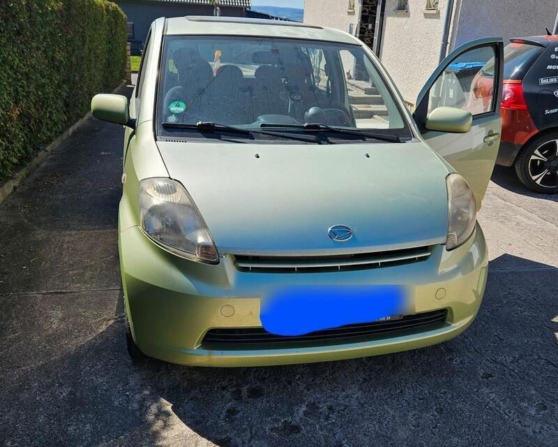 Grün Gebraucht 2005 Daihatsu Sirion Kleinwagen | 850 € (Superpreis) - Bild 1/4