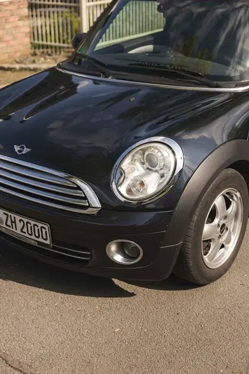 Gebraucht Mini ONE 95 PS (69 kW) 2009 Schwarz Kleinwagen