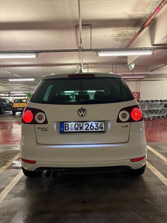 Gebraucht VW Golf Plus Cross Life 122 PS (89 kW) 2013 Weiß Van / Kleinbus