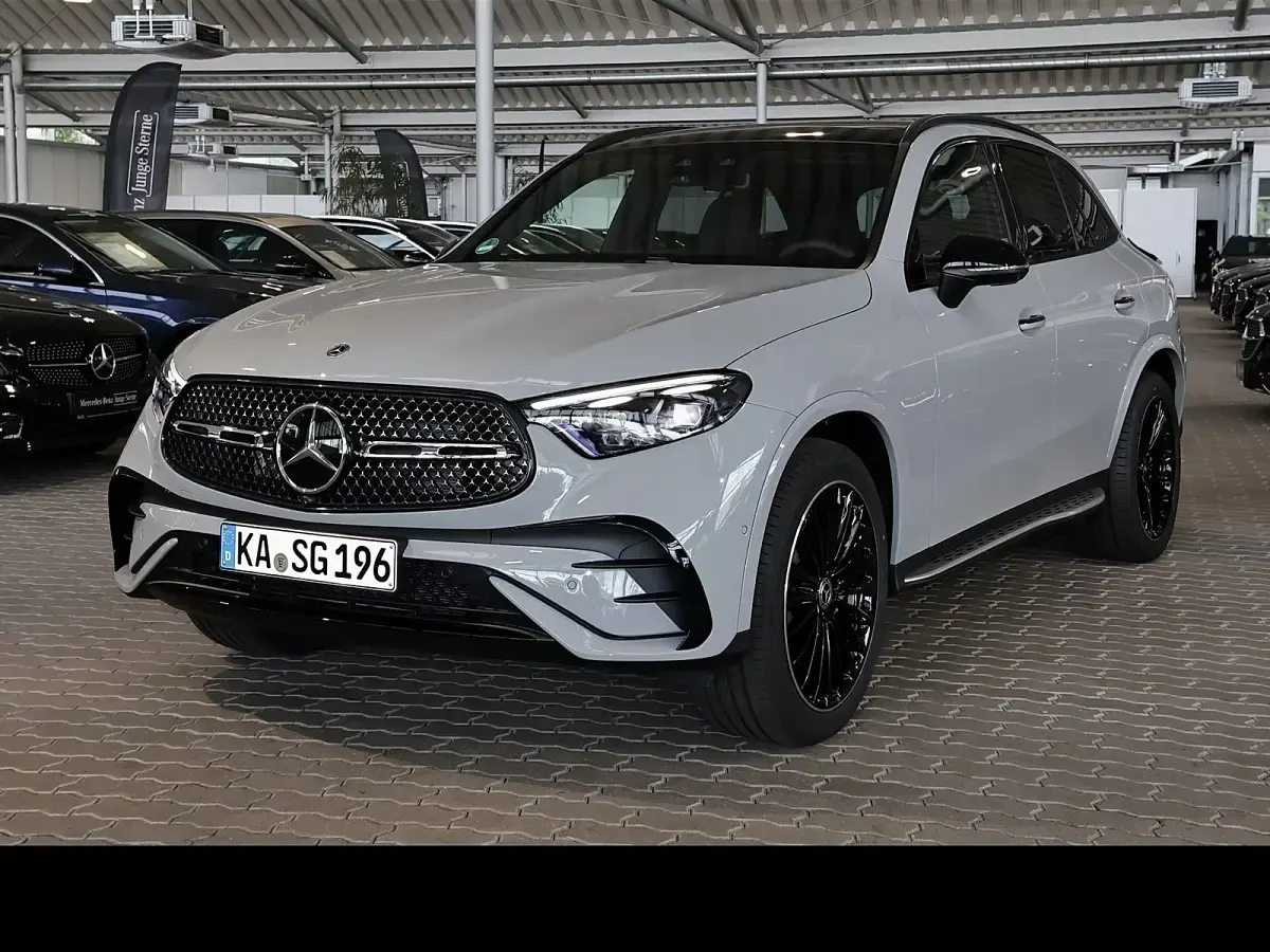 Gebraucht Mercedes GLC450 AMG 367 PS (269 kW) 2026 SUV