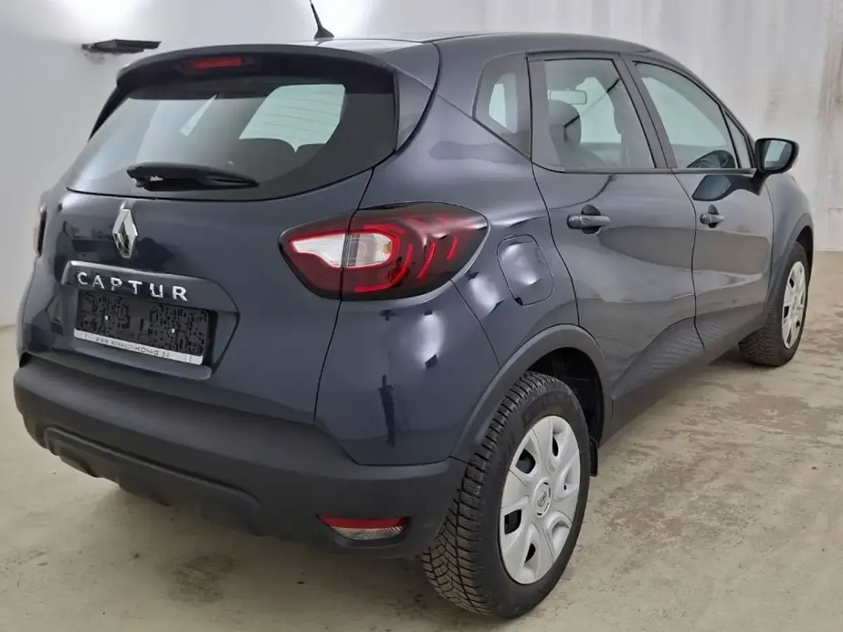 Gebraucht Renault Captur Life 90 PS (66 kW) 2019 Blau SUV