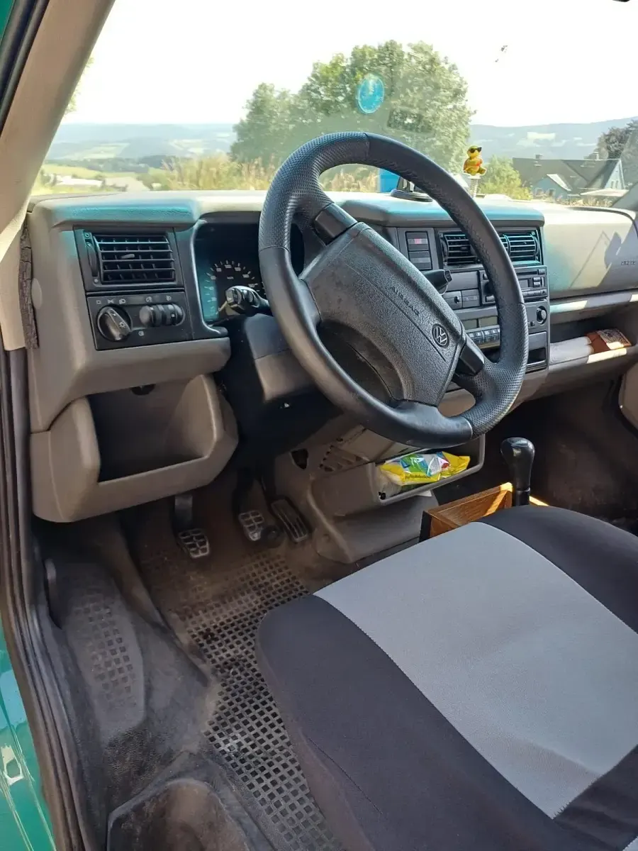 Gebraucht VW T4 102 PS (75 kW) 1998 Grün Van
