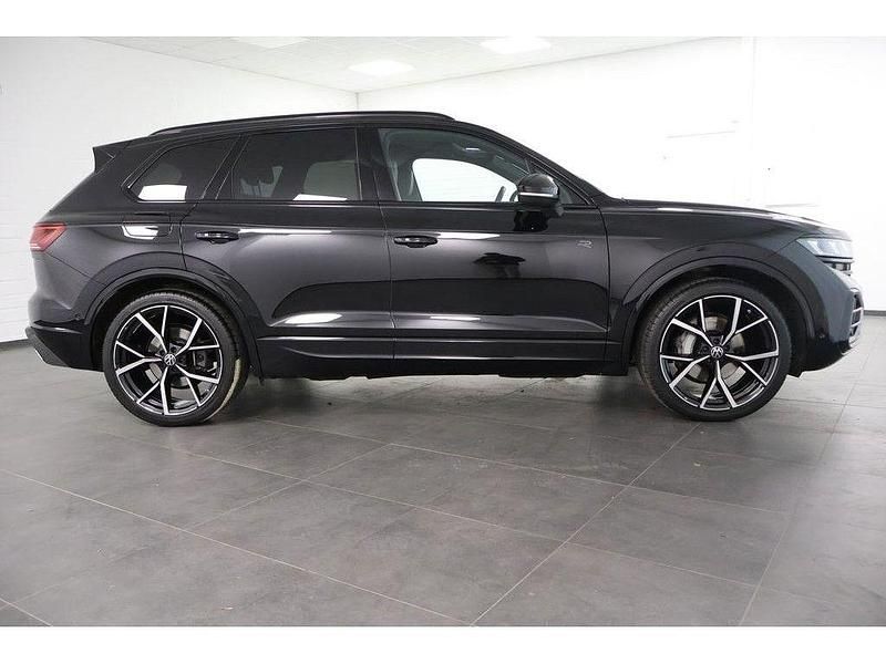 Gebraucht VW Touareg Style 286 PS (210 kW) 2025 Schwarz SUV