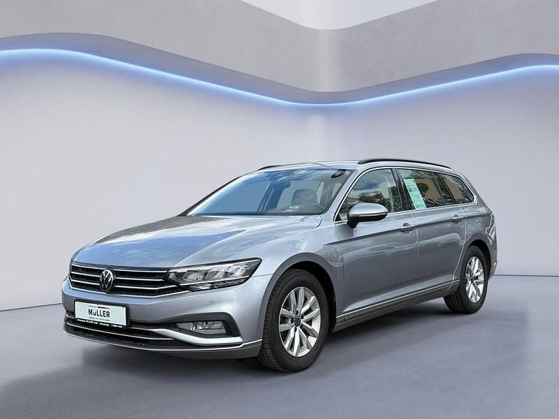 Second-hand VW Passat 150 CP (110 kW) 2022 Argintiu Break