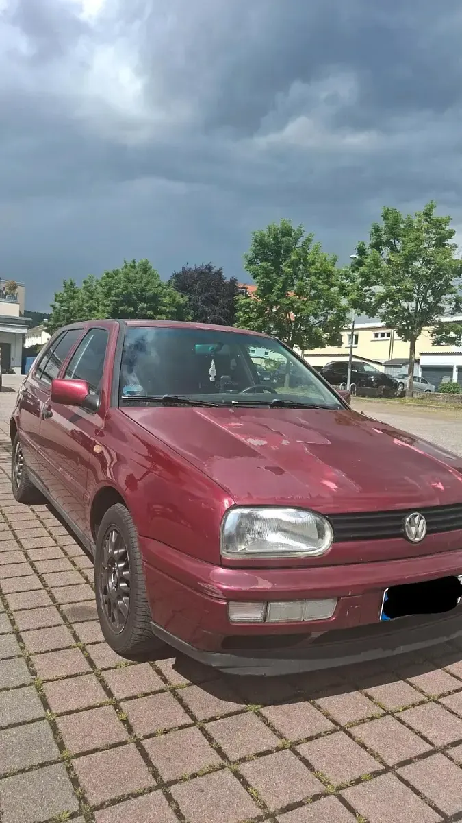 Gebraucht VW Golf III 75 PS (55 kW) 1997 Rot Kleinwagen