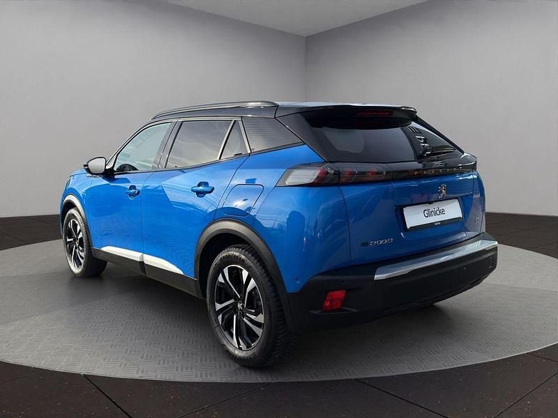 Gebraucht Peugeot e-2008 GT 100 kW (136 PS) 2021 Blau SUV