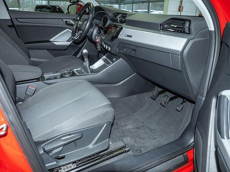 Gebraucht Audi Q3 150 PS (110 kW) 2022 Tangorot metallic SUV