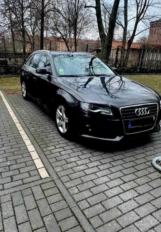 Gebraucht Audi A4 170 PS (125 kW) 2010 Schwarz Kombi