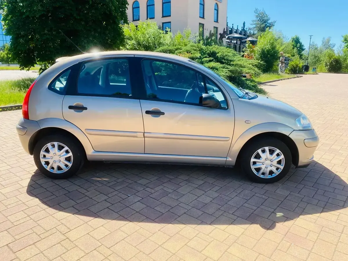 Gebraucht Citroën C3 73 PS (53 kW) 2004 Beige Kleinwagen