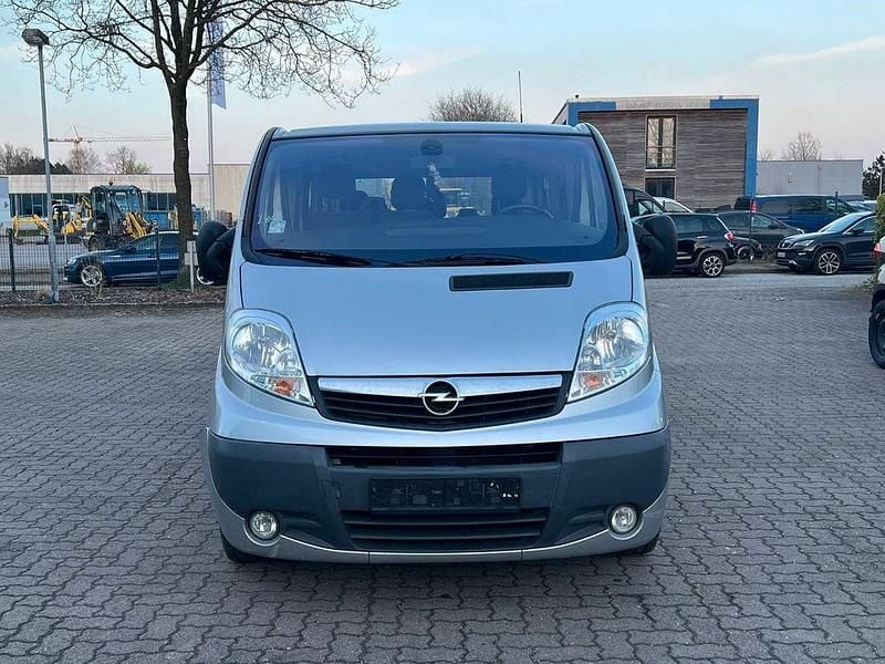 Gebraucht Opel Vivaro 2008 Silber Van / Kleinbus