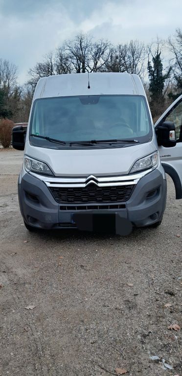 Silber Gebraucht 2015 Citroën Jumper Van / Kleinbus | 19.800 € - Bild 1/4