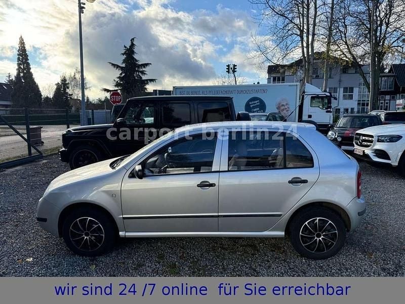 Gebraucht Skoda Fabia Classic 60 PS (44 kW) 2002 Silber Kleinwagen