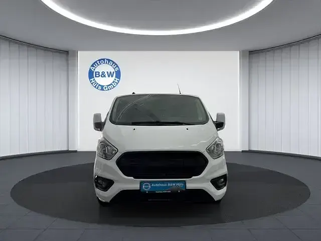 Gebraucht Ford Transit Custom Trend 131 PS (96 kW) 2021 Weiß Van / Kleinbus