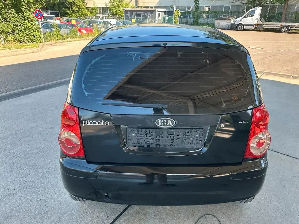 Gebraucht Kia Picanto 69 PS (50 kW) 2008 Schwarz Kleinwagen