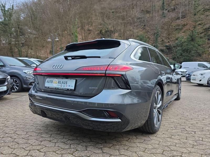 Gebraucht Audi A6 S-Line 204 PS (150 kW) 2025 Grau Kombi