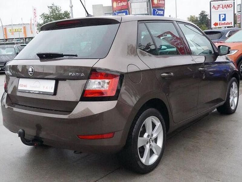 Gebraucht Skoda Fabia Ambition 95 PS (69 kW) 2019 Braun Kleinwagen