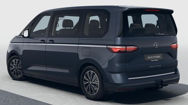 Neu VW Multivan Style 150 PS (110 kW) 2025 Starlight blue metallic Van