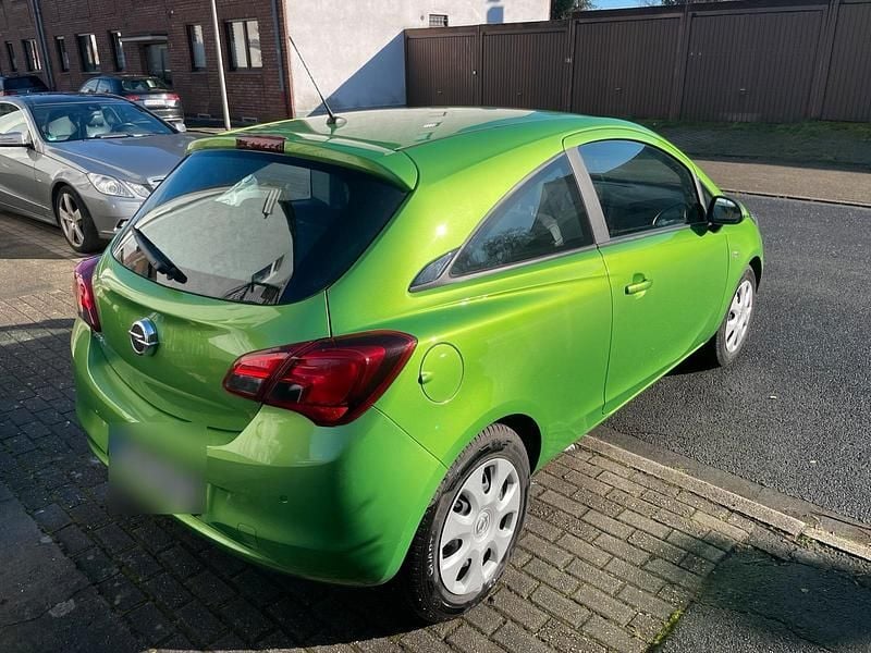 Gebraucht Opel Corsa 90 PS (66 kW) 2017 Grün Kleinwagen