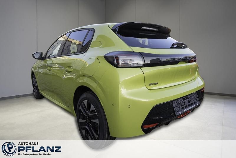 Gebraucht Peugeot 208 Allure 101 PS (74 kW) 2025 Gelb Kleinwagen