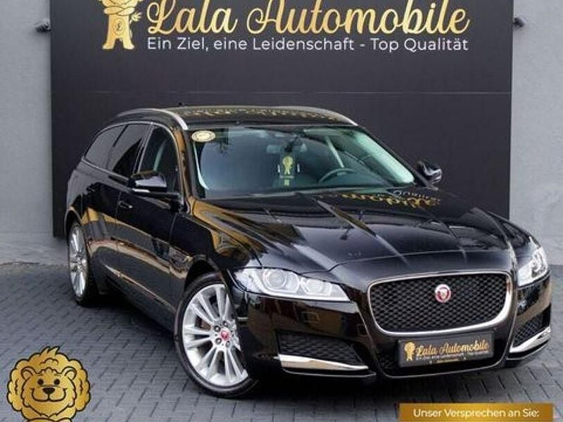 Santorini black Gebraucht 2018 Jaguar XF Prestige Limousine | 18.980 € (Fairer Preis) - Bild 1/4