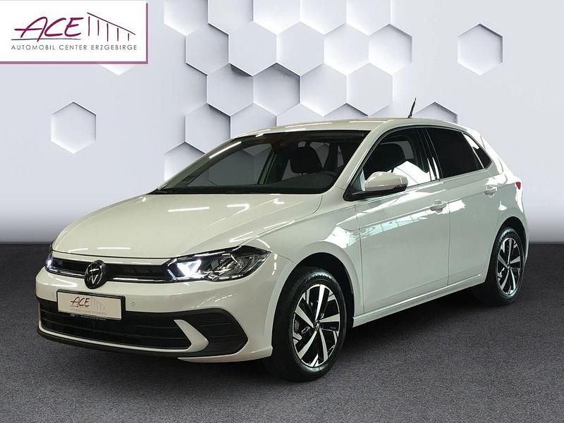 Weiß Neu 2025 VW Polo Life Limousine | 24.990 € (Fairer Preis) - Bild 1/4